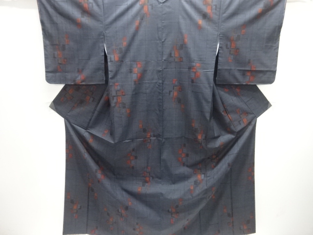 JAPANESE KIMONO / SILK / DORO OSHIMA TSUMUGI / WOVEN GEOMETRIC PATTERN